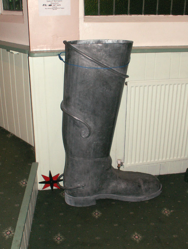 Boot016.jpg