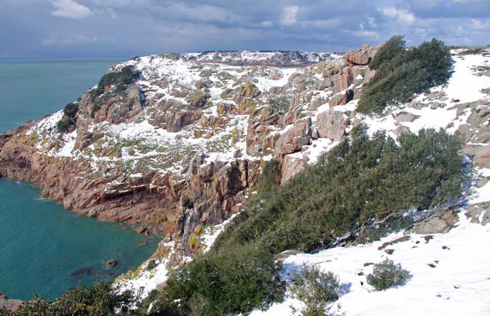 SE over Portelet Quarry